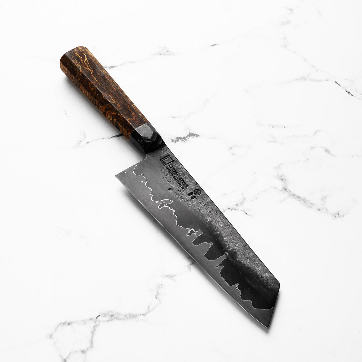 Leszek SikońApex Ultra Bunka 180mm - Crimson Hemp